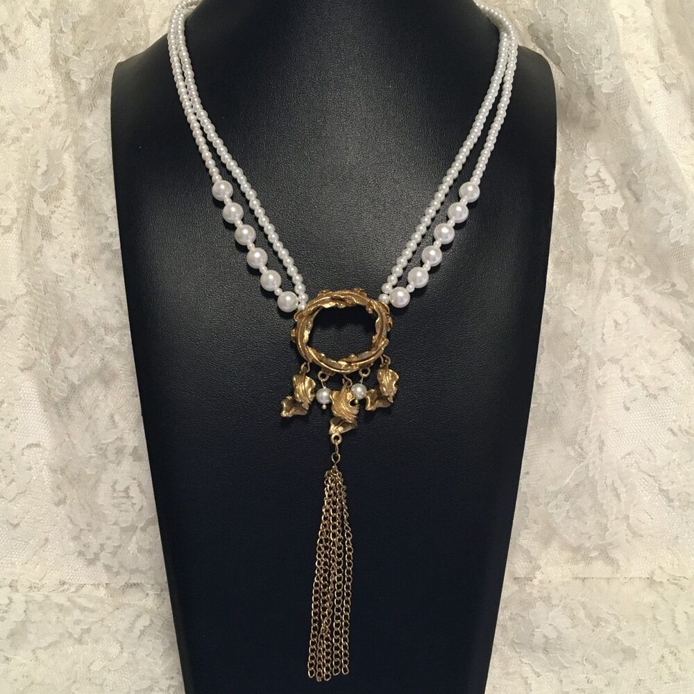 Vintage Richelieu Necklace Faux Pearl Gold Tone Tassels Layered Lariat Jewelry